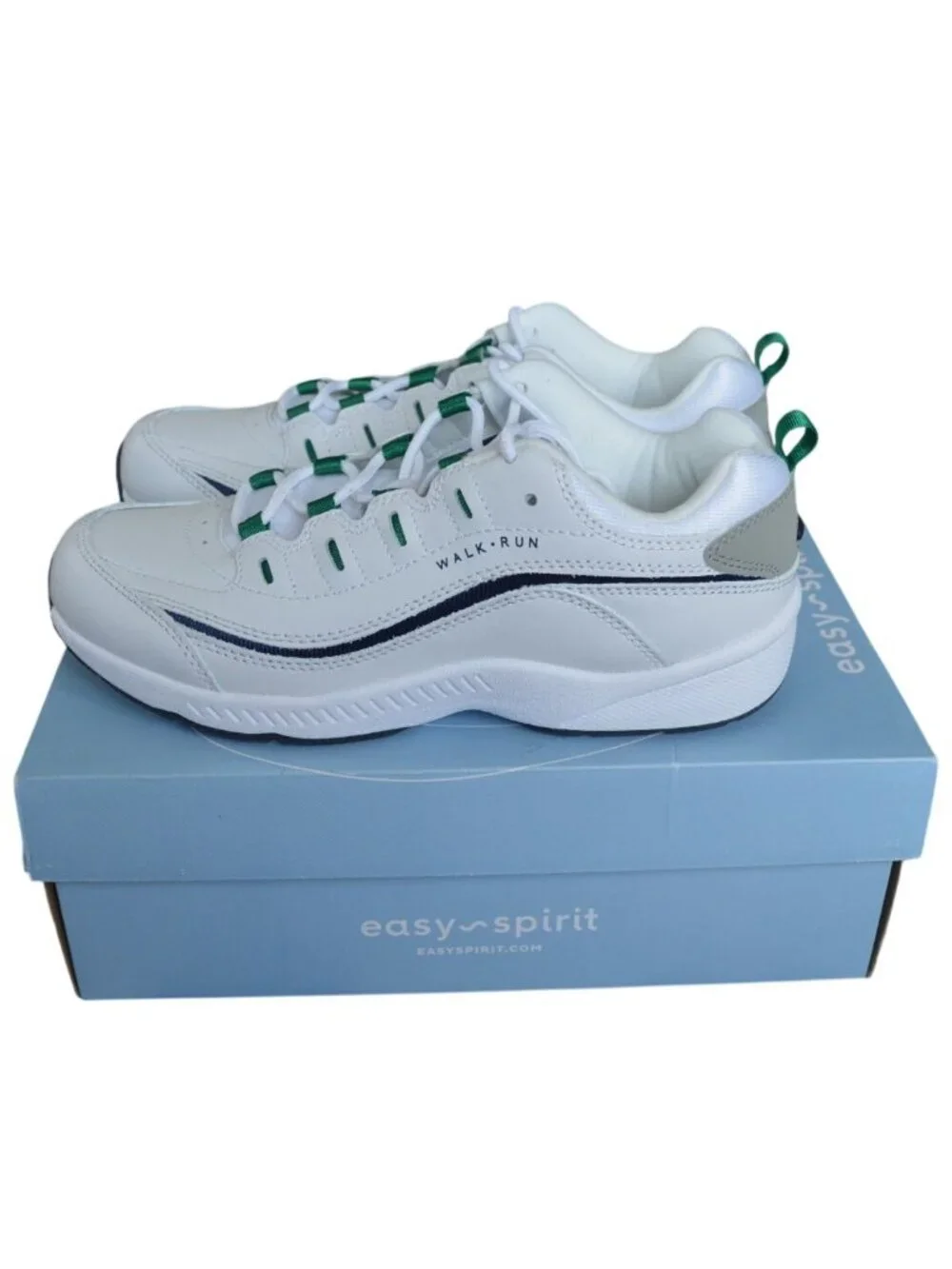 New Easy Spirit Women's Romy Walking Sneakers Size 7 Athleisure Casual Summer